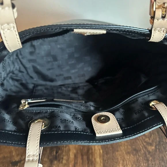 Michael Kors Black Medium Tote - Picture 5 of 11